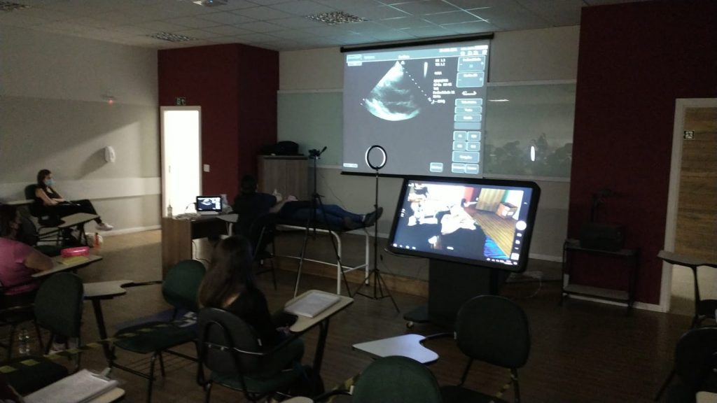 Faculdade de Medicina de Barbacena investe em equipamentos e simuladores de última geração